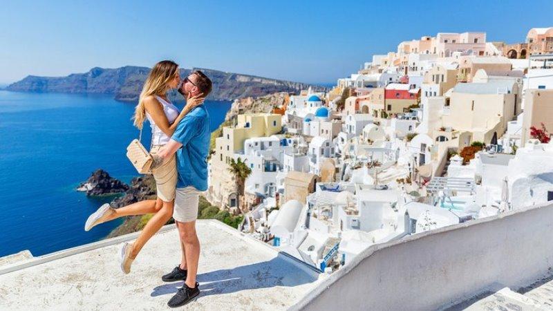 5 Dream European Honeymoons